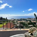 Casa De Ferias Dos Marmeleiros 펜션 푼샬