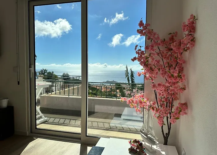 Casa De Ferias Dos Marmeleiros Funchal (Madeira)