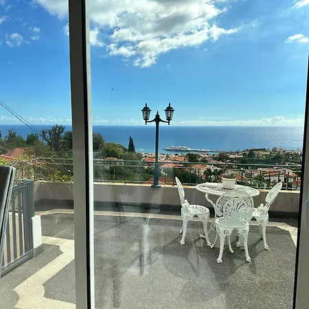 Casa De Ferias Dos Marmeleiros Funchal (Madeira)