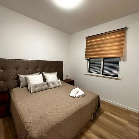 カーサ デ フェリヤス ドス マルメレイロス *