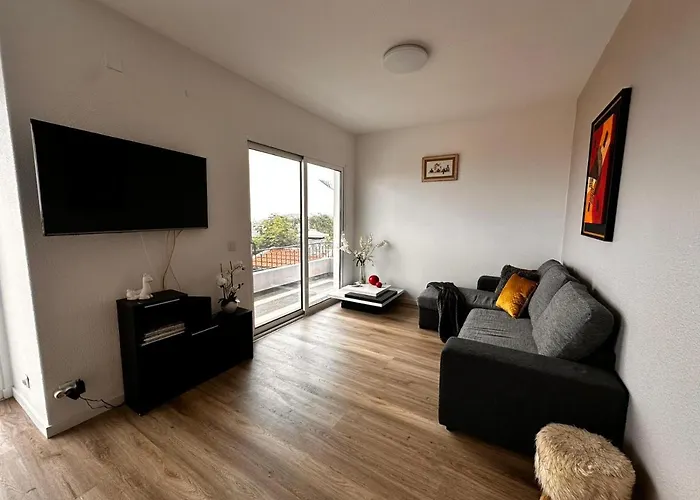 Casa De Ferias Dos Marmeleiros * פונשל