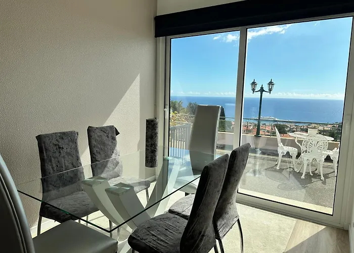 Casa De Ferias Dos Marmeleiros בית נופש *