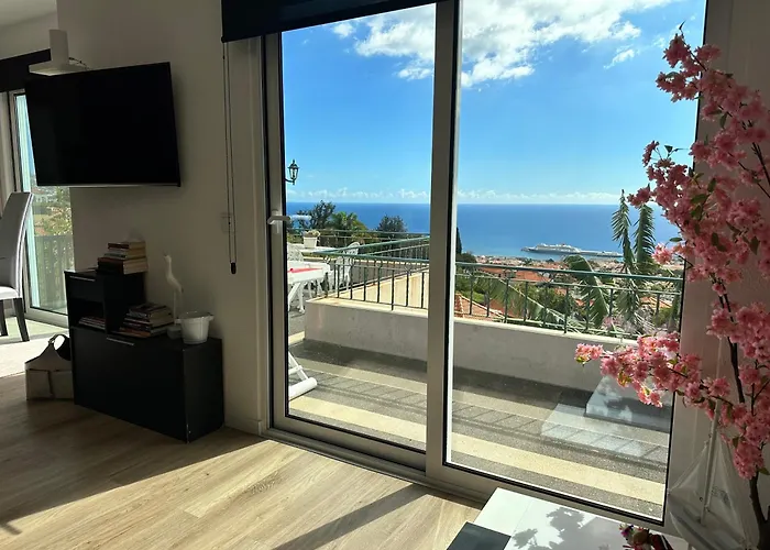 Casa De Ferias Dos Marmeleiros בית נופש פונשל